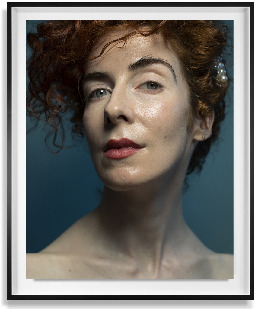 colour bespoke photography portrait of Laurie 2026